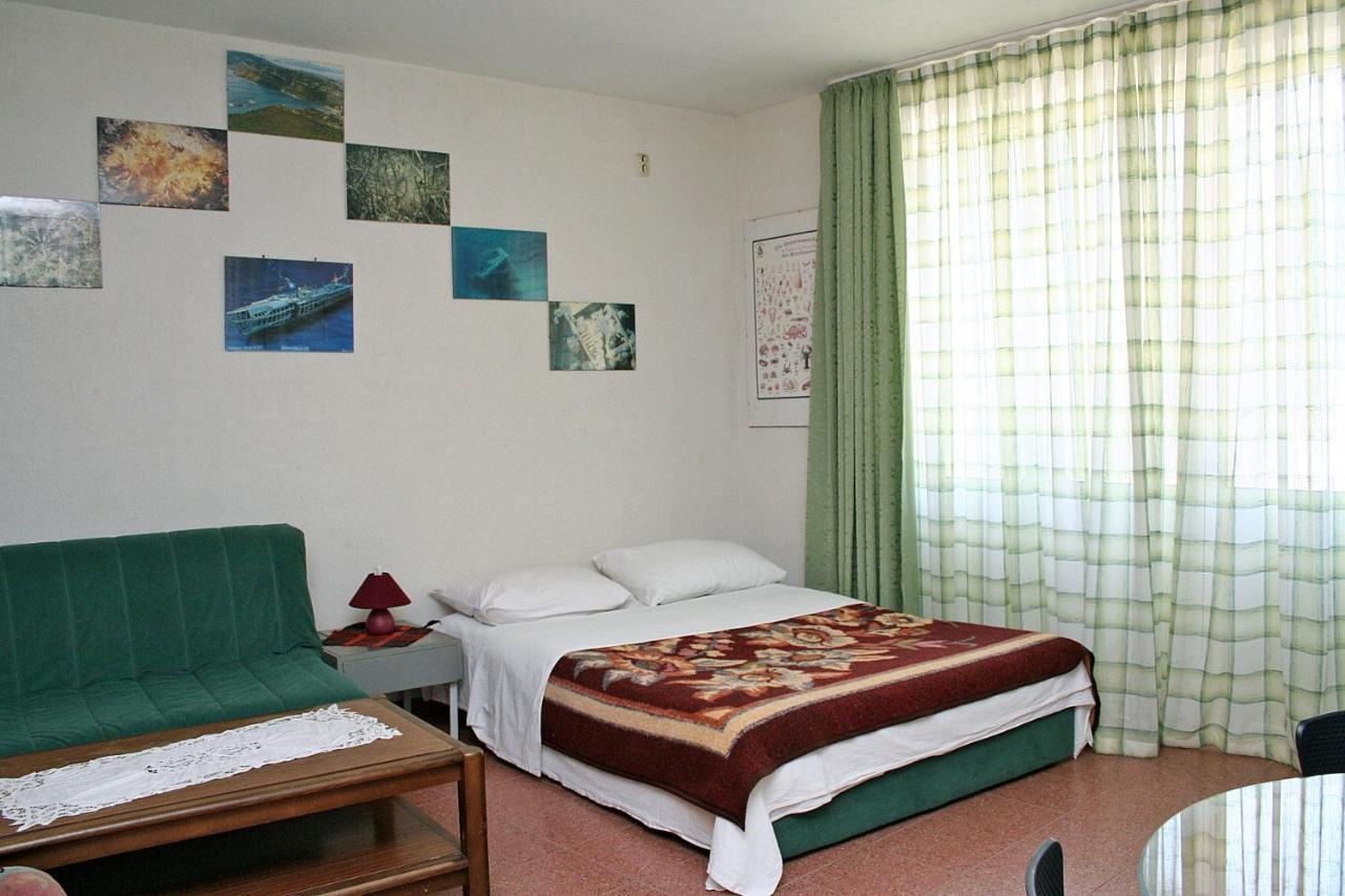 Apartments With A Parking Space Zuljana, Peljesac - 4574 Eksteriør billede